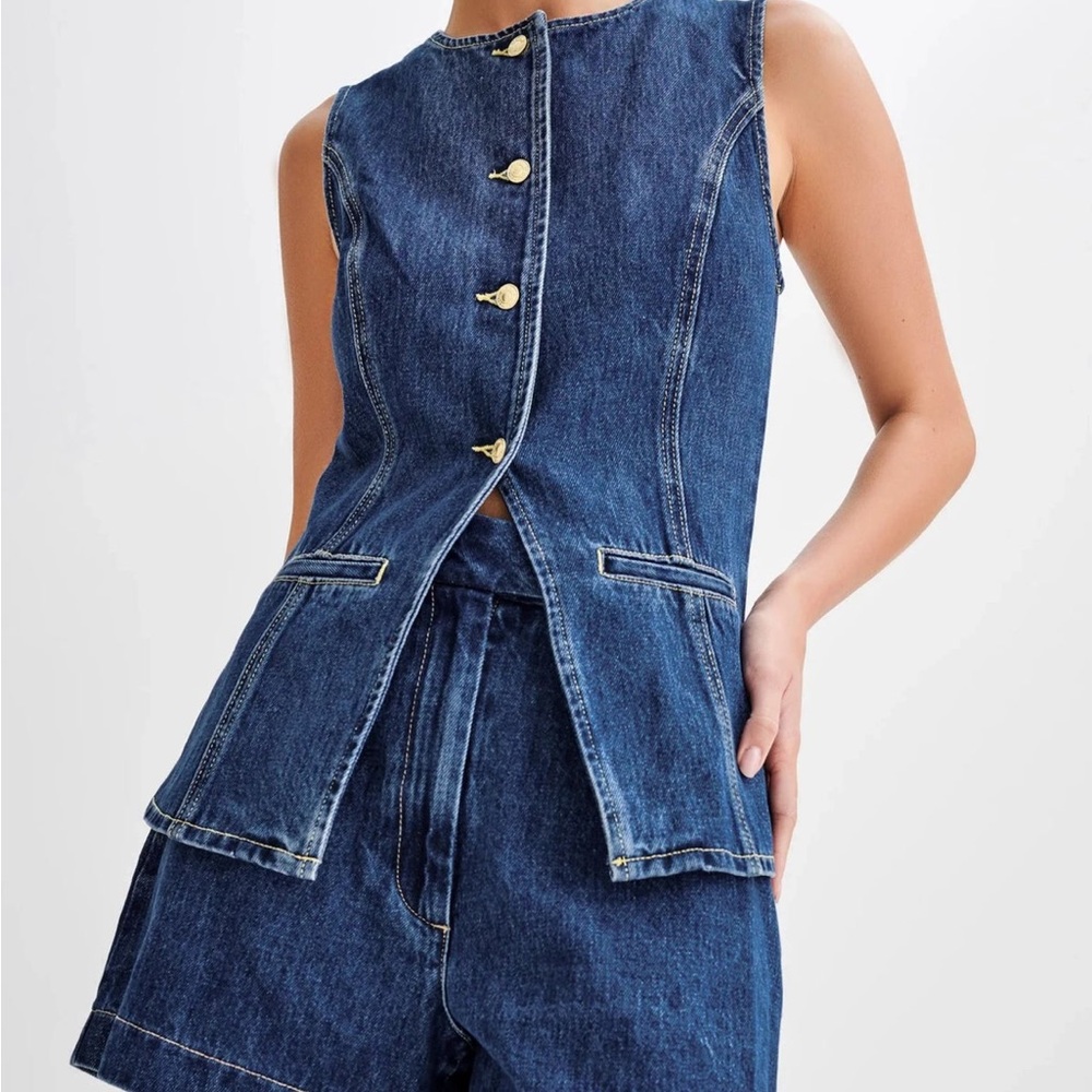 Denim Sleeveless Button-Up Tank Top